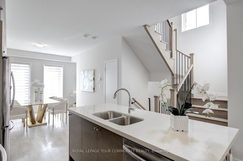 Photo 11 at 8 - 10270 Keele Street, Maple, Vaughan