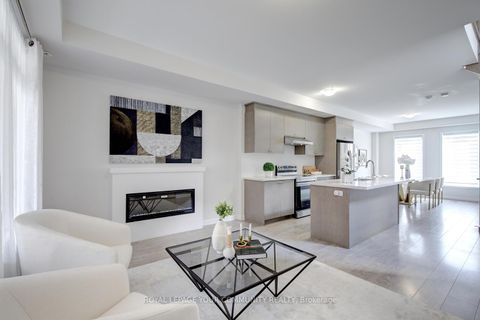 Photo 21 at 8 - 10270 Keele Street, Maple, Vaughan