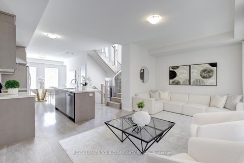 Photo 22 at 8 - 10270 Keele Street, Maple, Vaughan