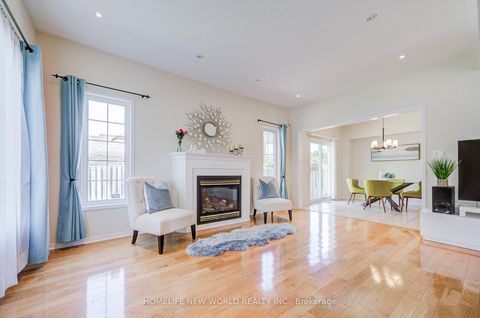 Photo 16 at 25 Abilene Court, Westbrook, Richmond Hill