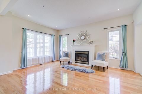 Photo 17 at 25 Abilene Court, Westbrook, Richmond Hill