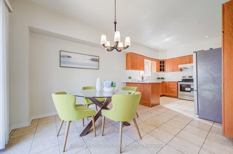 Photo 21 at 25 Abilene Court, Westbrook, Richmond Hill