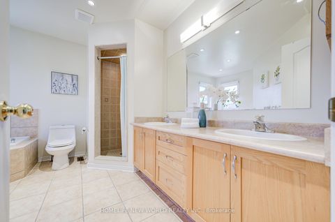 Photo 37 at 25 Abilene Court, Westbrook, Richmond Hill
