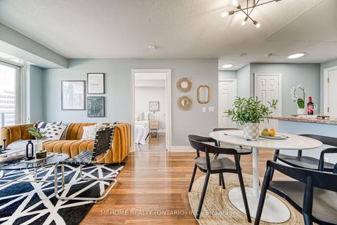 Photo 17 at 1025 - 25 Greenview Avenue, Newtonbrook West, Toronto