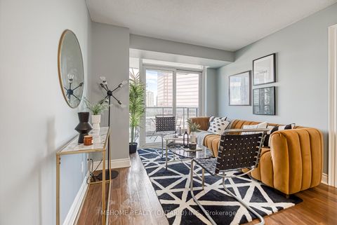Photo 18 at 1025 - 25 Greenview Avenue, Newtonbrook West, Toronto