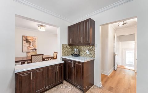 Photo 6 at 10 Dunboyne Court, Branson, Toronto Photo 6 at 10 Dunboyne Court, Branson, Toronto