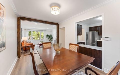 Photo 7 at 10 Dunboyne Court, Branson, Toronto