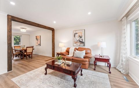 Photo 14 at 10 Dunboyne Court, Branson, Toronto