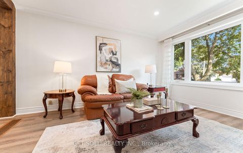 Photo 15 at 10 Dunboyne Court, Branson, Toronto