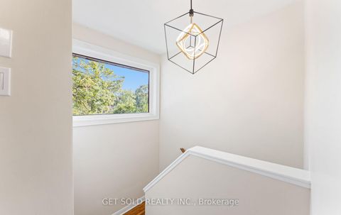 Photo 18 at 10 Dunboyne Court, Branson, Toronto
