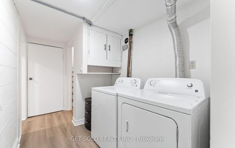 Photo 36 at 10 Dunboyne Court, Branson, Toronto