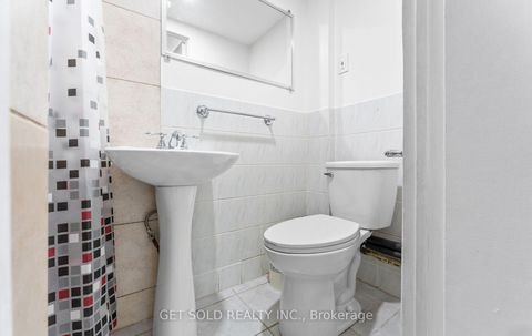 Photo 37 at 10 Dunboyne Court, Branson, Toronto