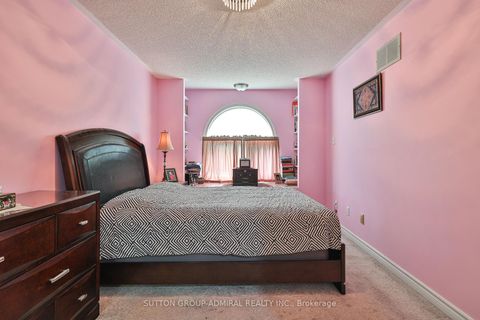 Photo 13 at 72 Addison Street W, North Richvale, Richmond Hill