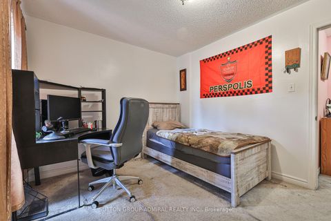 Photo 19 at 72 Addison Street W, North Richvale, Richmond Hill