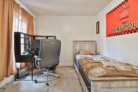 Photo 22 at 72 Addison Street W, North Richvale, Richmond Hill
