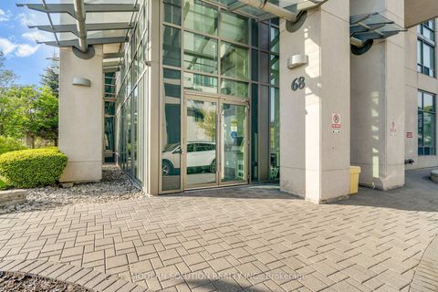 Photo 2 at 616 - 68 Grangeway Avenue, Woburn, Toronto