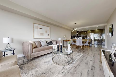 Photo 9 at #714 - 175 Cedar Avenue, Harding, Richmond Hill