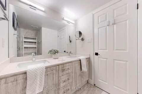 Photo 20 at #714 - 175 Cedar Avenue, Harding, Richmond Hill