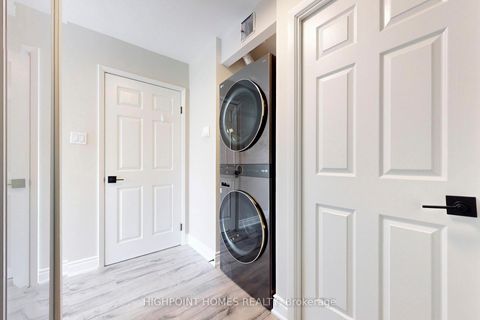Photo 22 at #714 - 175 Cedar Avenue, Harding, Richmond Hill