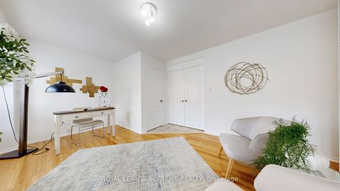 Photo 5 at 32 Flatfield Terrace, Malvern, Toronto