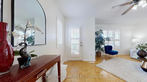Photo 11 at 32 Flatfield Terrace, Malvern, Toronto