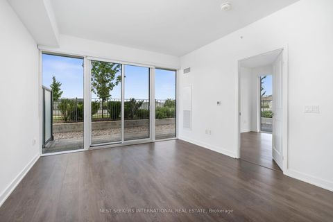 Photo 12 at 303 - 85 Oneida Crescent, Langstaff, Richmond Hill