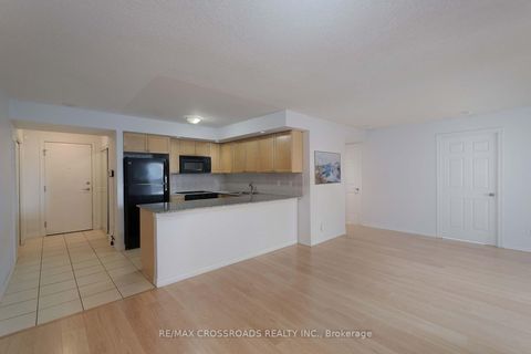 Photo 18 at 528 - 5233 Dundas Street W, City Centre West, Toronto