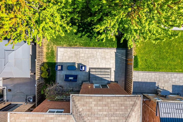 Photo 47 at 514 Huntington Ridge Drive, Hurontario, Mississauga