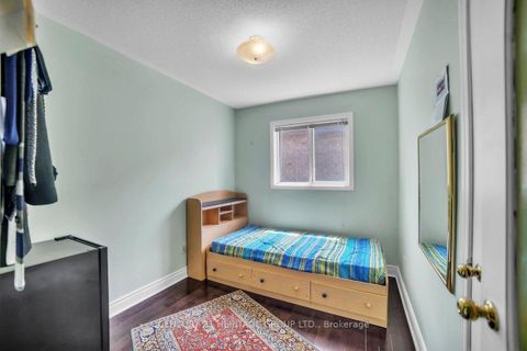 Photo 8 at 765 Dillman Avenue, Wyndham, Newmarket