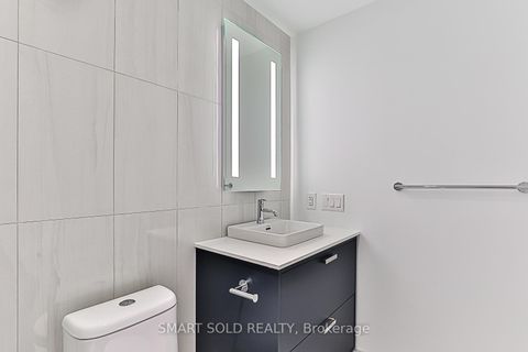Photo 16 at 1504 - 480 Front st west Street W, Waterfront Communities C1, Toronto