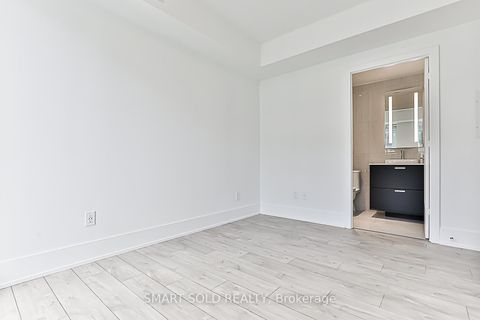 Photo 17 at 1504 - 480 Front st west Street W, Waterfront Communities C1, Toronto