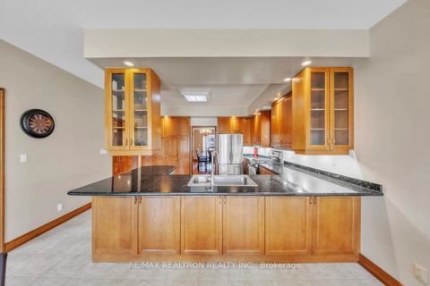 Photo 11 at 36A Puccini Drive, Oak Ridges, Richmond Hill