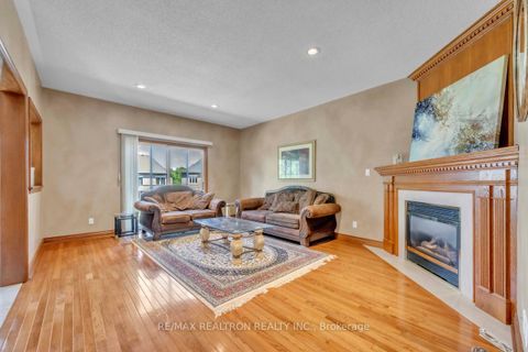 Photo 16 at 36A Puccini Drive, Oak Ridges, Richmond Hill
