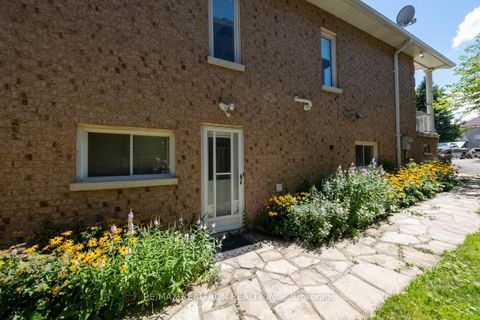 Photo 45 at 36A Puccini Drive, Oak Ridges, Richmond Hill
