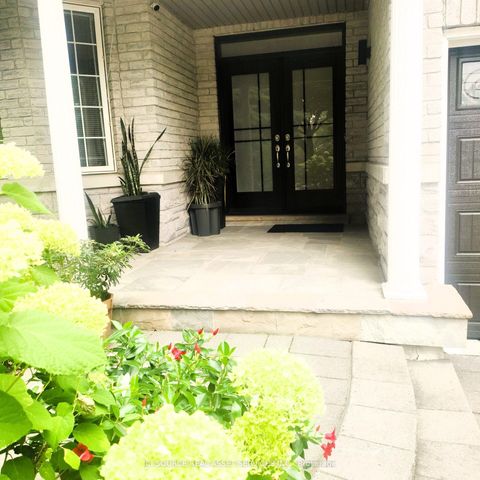 Photo 2 at 48 Brimwood Crescent, Bayview Hill, Richmond Hill