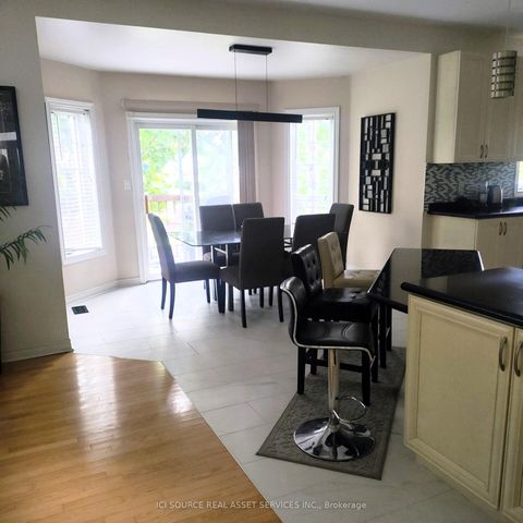 Photo 8 at 48 Brimwood Crescent, Bayview Hill, Richmond Hill