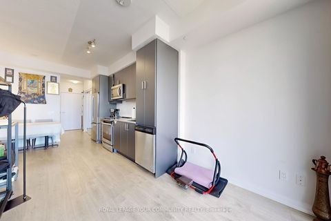 Photo 1 at 2918 - 7895 Jane Street, Concord, Vaughan