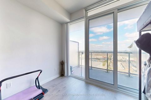 Photo 6 at 2918 - 7895 Jane Street, Concord, Vaughan