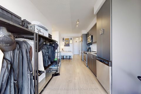 Photo 8 at 2918 - 7895 Jane Street, Concord, Vaughan