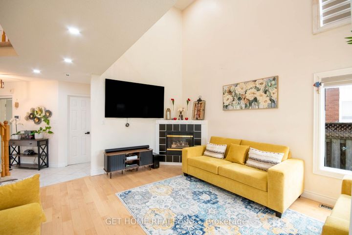 Photo 8 at 532 Ormond Drive, Samac, Oshawa