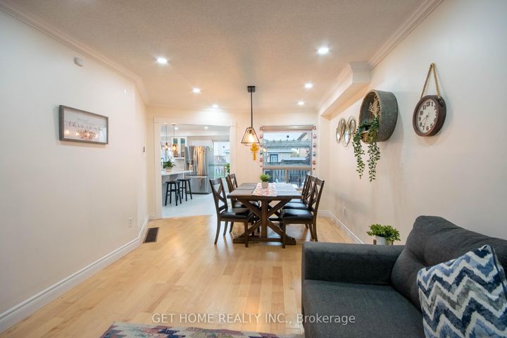 Photo 11 at 532 Ormond Drive, Samac, Oshawa