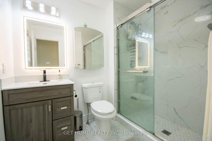 Photo 24 at 532 Ormond Drive, Samac, Oshawa