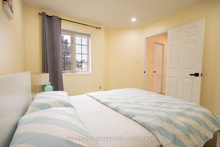 Photo 26 at 532 Ormond Drive, Samac, Oshawa