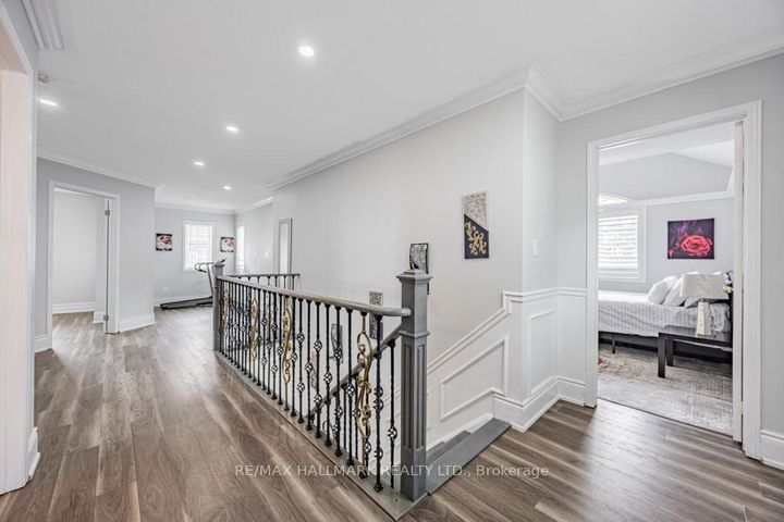 Photo 21 at 1109 Keswick Court, Pinecrest, Oshawa