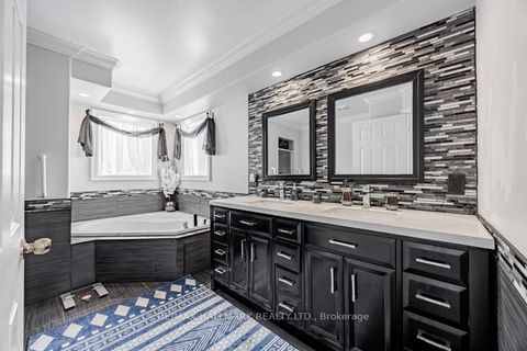 Photo 19 at 1109 Keswick Court, Pinecrest, Oshawa