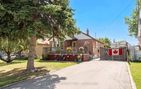 Photo 43 at 24 Huntsmoor Road, Old Rexdale, Toronto