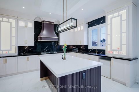 Photo 7 at 43 William Cragg Drive, CFB, Toronto