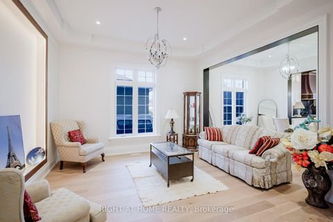 Photo 11 at 43 William Cragg Drive, CFB, Toronto