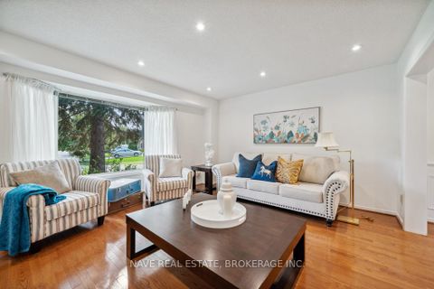 Photo 2 at 59 Sanderson Crescent, Rural Richmond Hill, Richmond Hill
