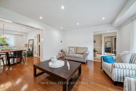 Photo 4 at 59 Sanderson Crescent, Rural Richmond Hill, Richmond Hill